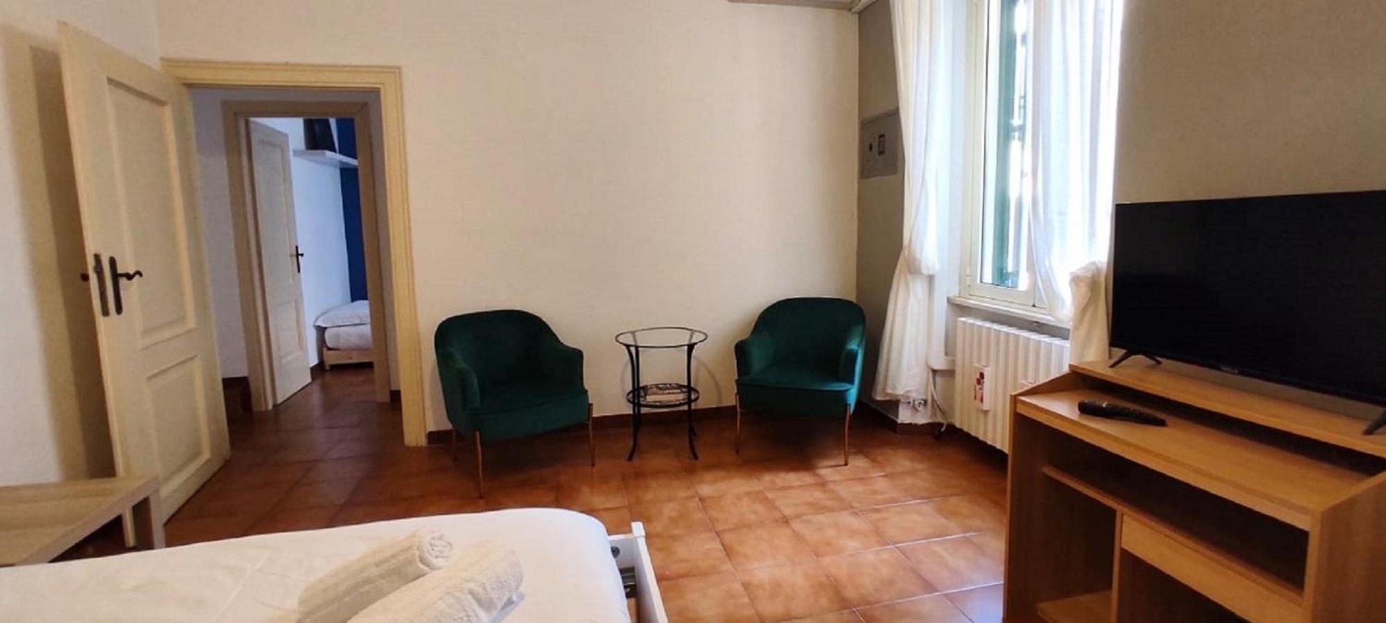 Auror House Apartment *